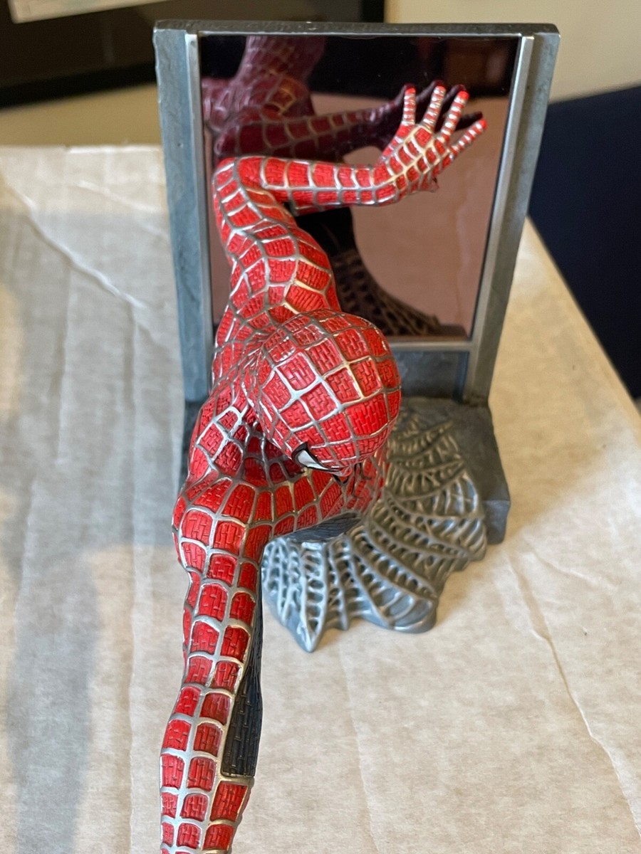 Diamond Select Toys 
