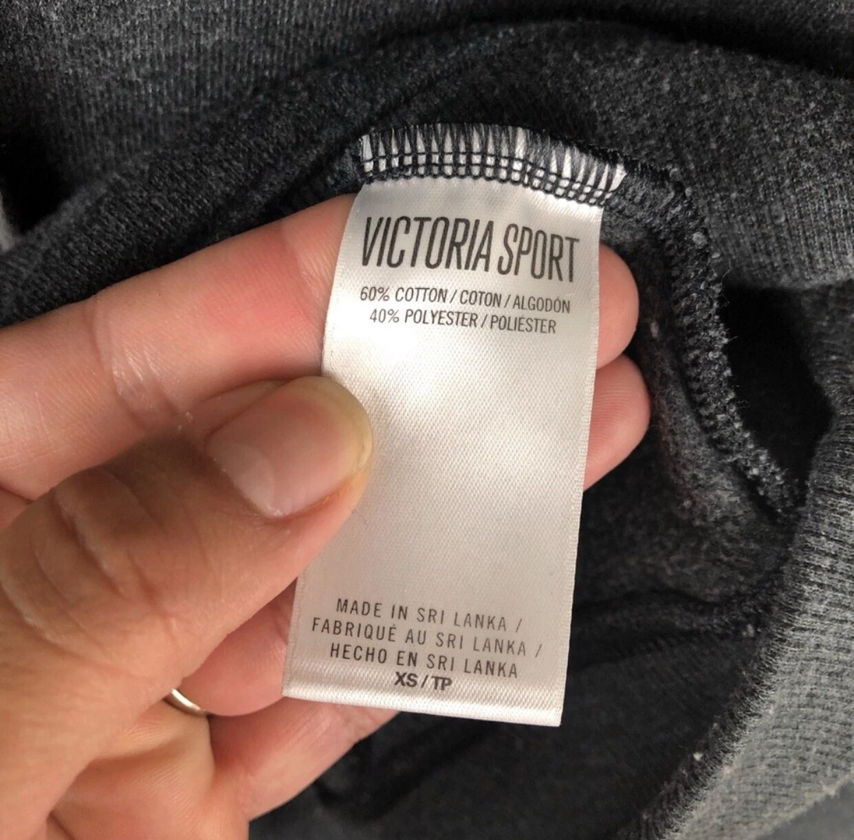 UNDERCOVER Victoria's Secret Felpa con cappuccio grigia leggera XS