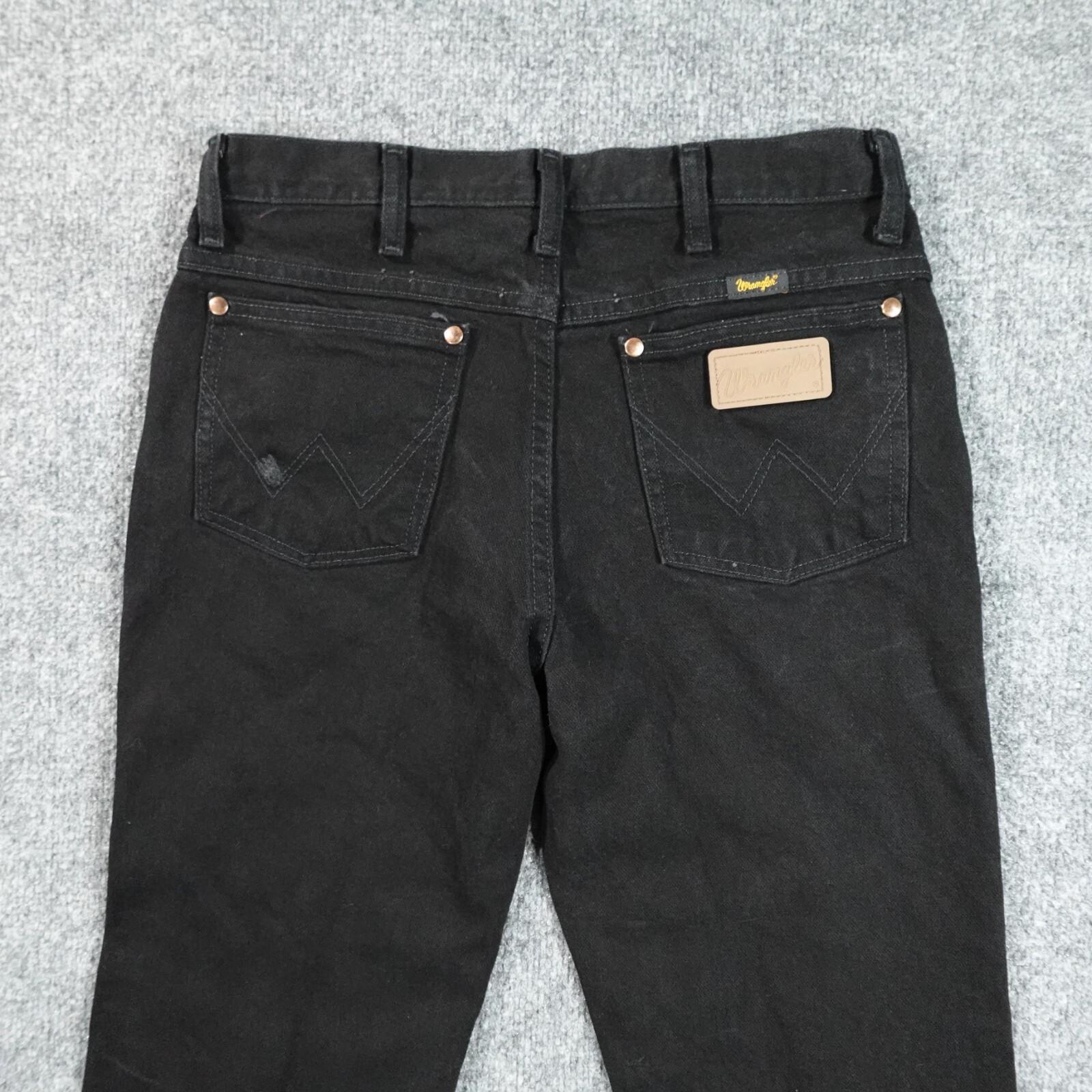 Wrangler Men's Black Denim Tapered Denim Pants, Size W30 unclear black type Vintage Second Hand