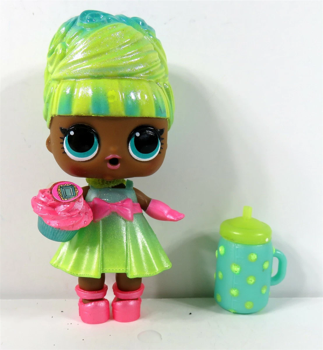 Lol doll presents hotsell