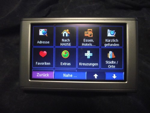 Set Garmin Nüvi 650 NA Navigation Auto GPS Saugnapf-Halterung und Ladekabel - Bild 10 von 24
