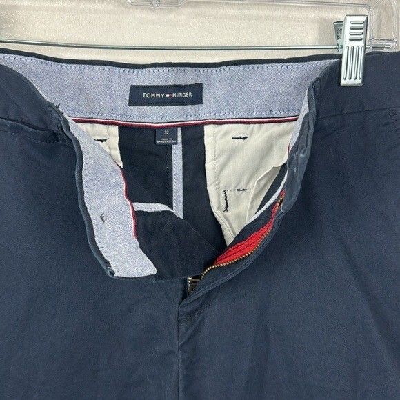 Tommy Hilfiger Chino Shorts Men's 32 Blue Zip Flat Front Pockets Inseam 9.75" thumbnail 4