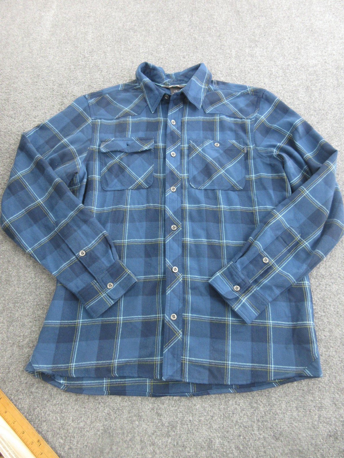 Outdoor Research Shirt Mens Large Blue Plaid Flannel Long Sleeve Button Front
