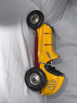 Yellow Vintage Roy Cox Thimble Drome Champion Tether Race Car Toy ALL ORIGINAL!