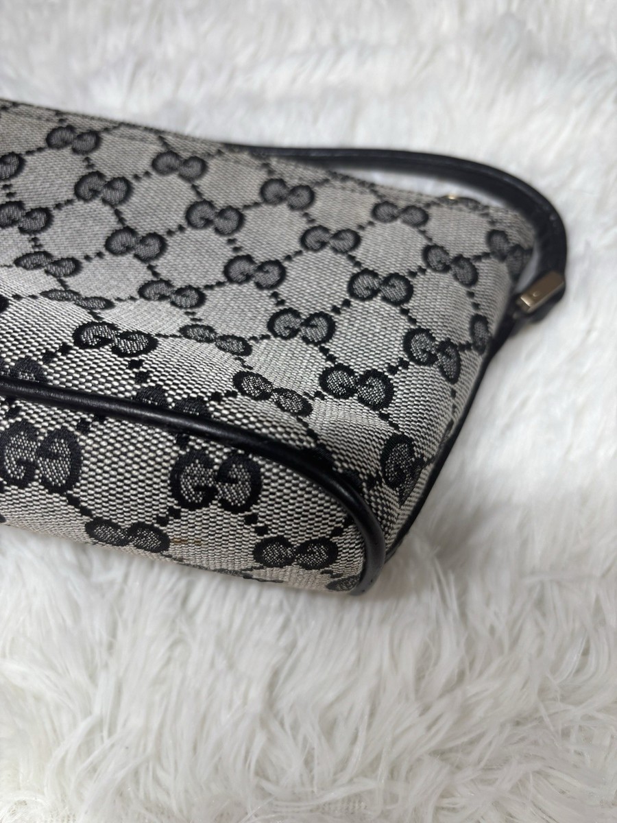 GUCCI GG Canvas Accessory Pouch Hand Bag Black Beige Authentic