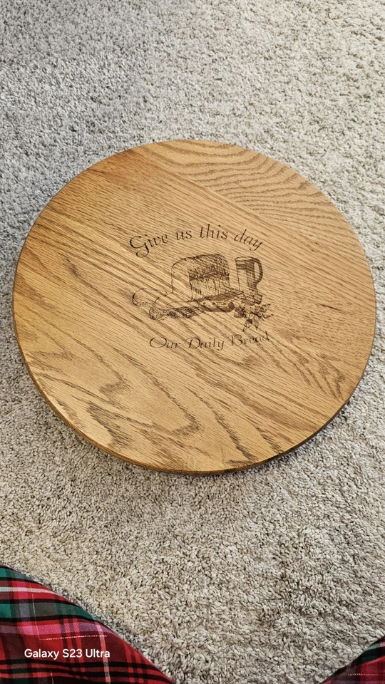 Tocadiscos Lazy Susan de madera maciza de roble vintage danos este día nuestro pan diario Foto 2 de 4