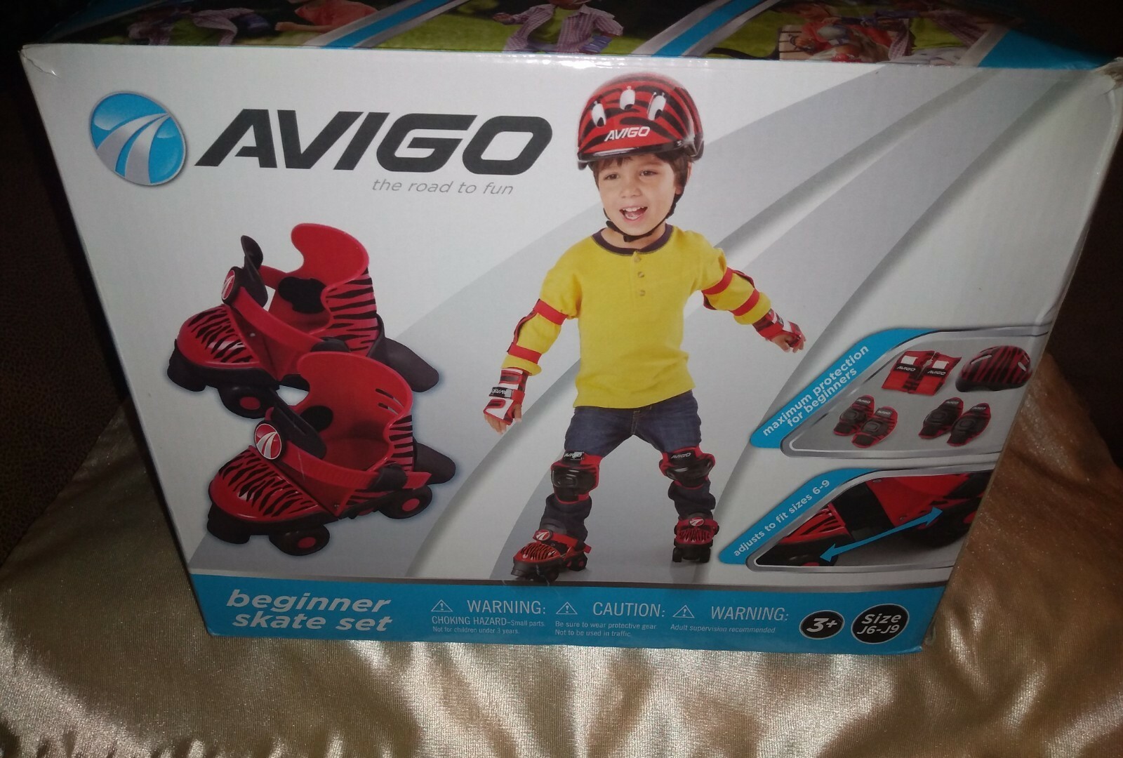 avigo toys r us