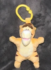 KIDS PREFERRED WINNIE THE POOH TIGGER PLUSH BABY RING LINK CLIP ON TOY MUSICAL*