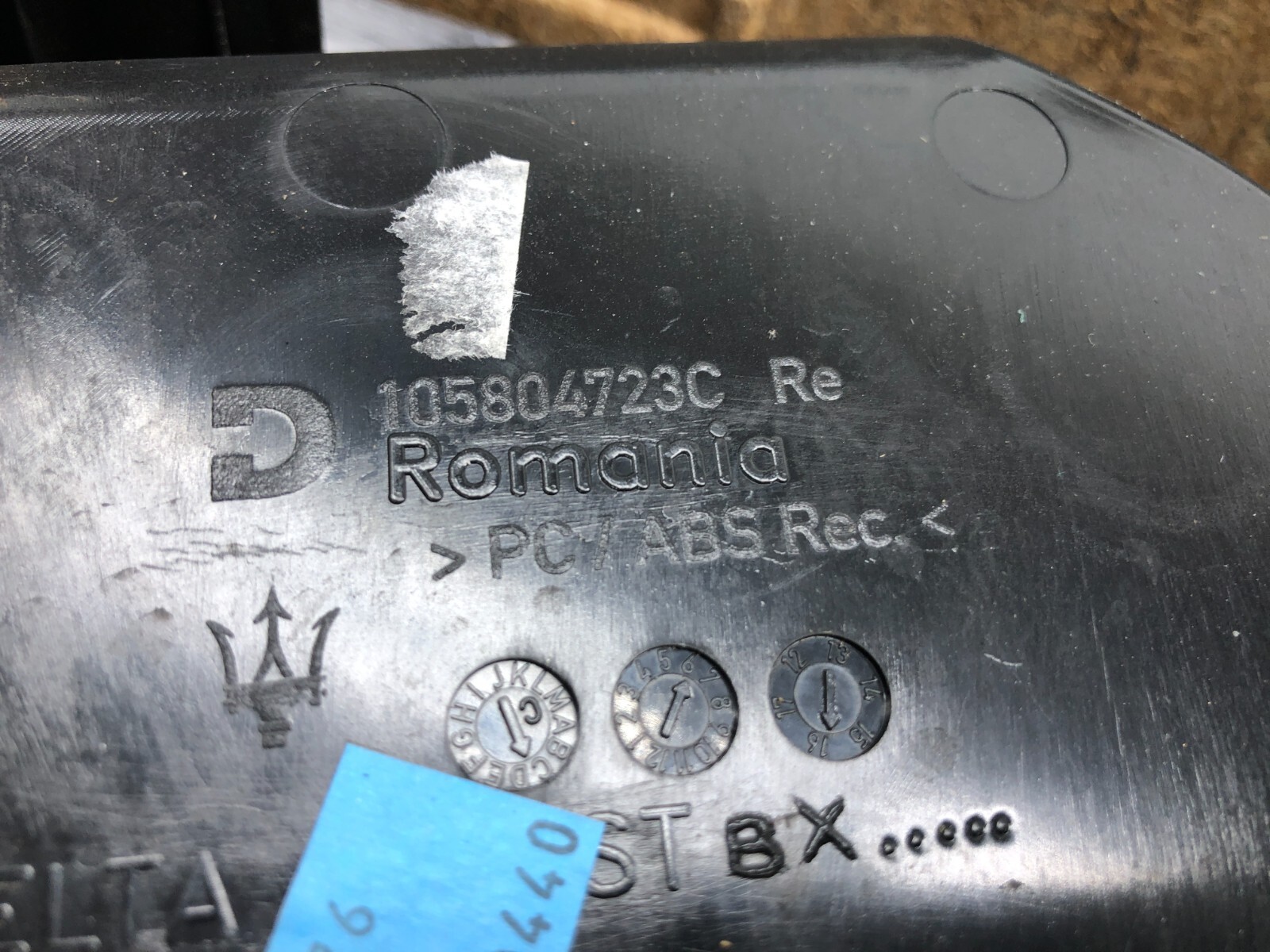 2014-2019 MASERATI GHIBLI SQ4 RIGHT PASSENGER REAR INTERIOR DOOR PANEL OEM.