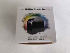 Fibaro - Controleur de lumière RGBW Z-Wave FGRGBW-441