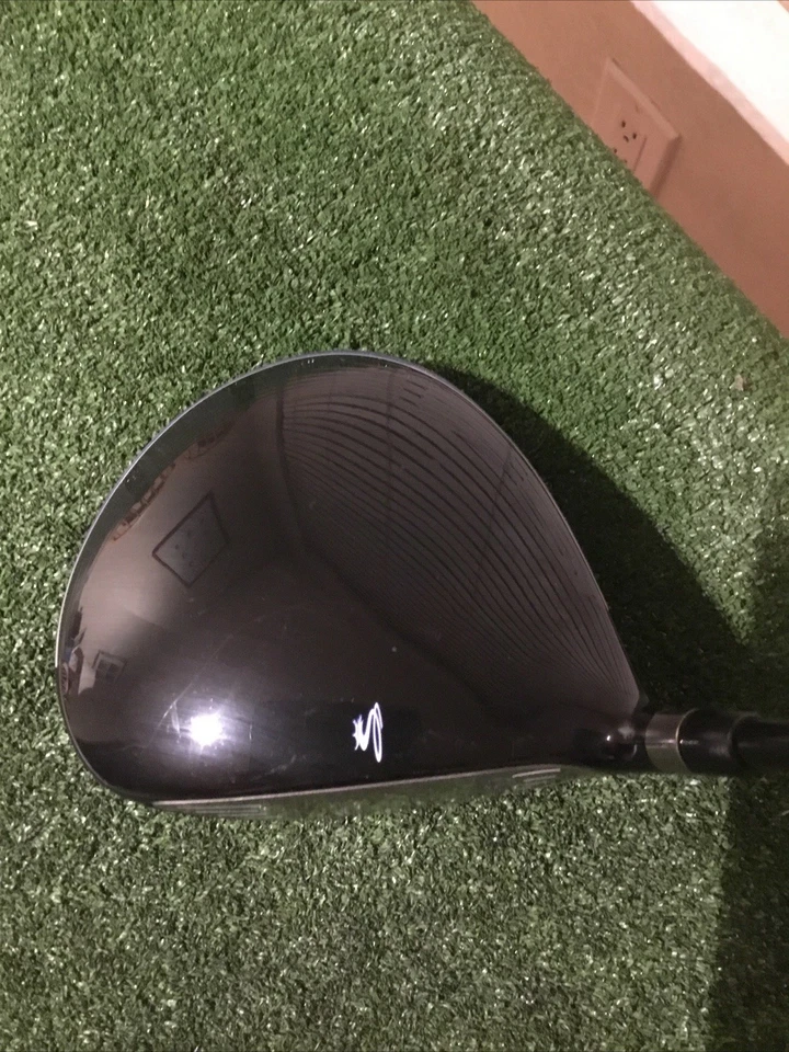 Cobra Fly-Z-XL 11.5* Driver Regular 55g Matrix Graphite Shaft (44.25”) - Image 4 of 4