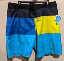 Wave Zone Men's Swimwear Trunks