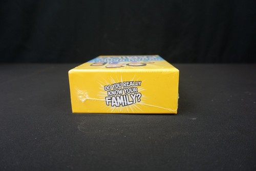 Do You Really Know Your Family? A Fun Family Game Filled with Conversation NEW - Picture 3 of 8