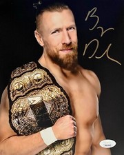 Daniel Bryan Cards and Memorabilia Guide 23