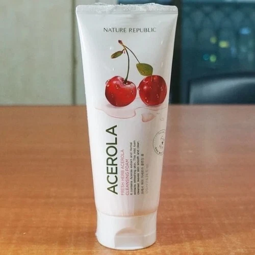 Espuma limpiadora de hierbas frescas Nature Republic 170 ml #Espuma limpiadora hidratante Acerola Foto 3 de 4