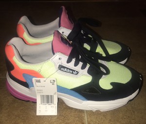 adidas originals falcon w cg6210