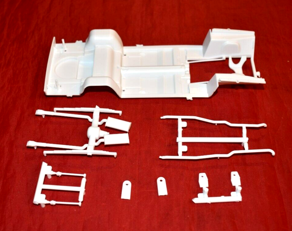 MPC 1971 Dodge Demon Chassis Parts 1/25 eBay