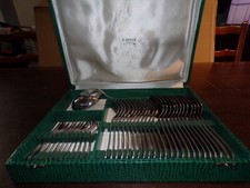 Ménagère C.LORCET gueugnon 37 couverts en Inox Massif