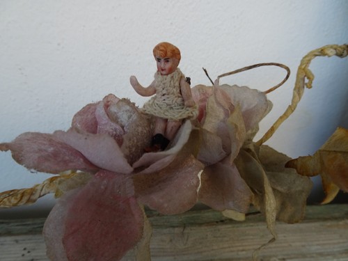 Antique,Carl Horn,Hertwig,tiny wire jointed doll,all orig.German bisque 1 1/2'' - Picture 21 of 23