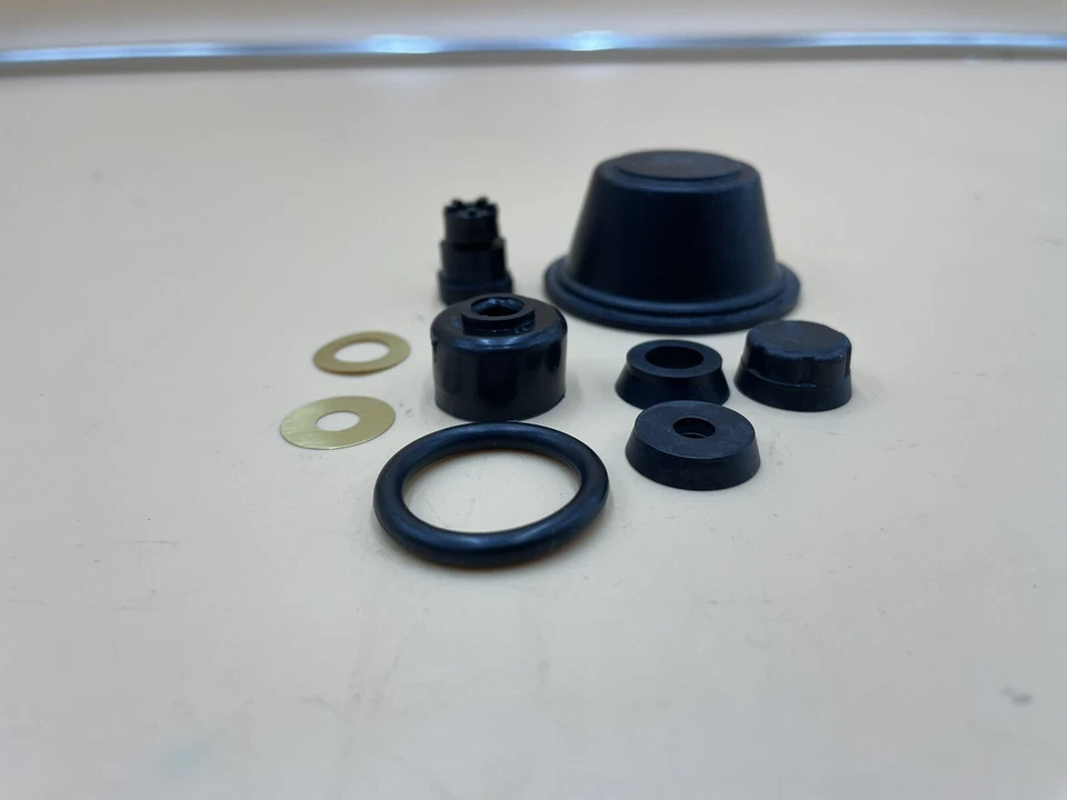 KIT RECONSTRUCCIÓN CILINDRO MAESTRO FRENO DELANTERO TRIUMPH 99-2768 13mm TR7 T140 T150 T160 Foto 2 de 2