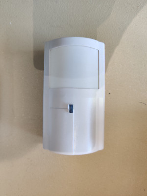 DSC WS4904P Wireless Motion Detector - White