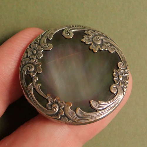 Bouton ancien - Nacre & métal - Art Nouveau - 36 mm - PBM MOP button - Photo 4 sur 6
