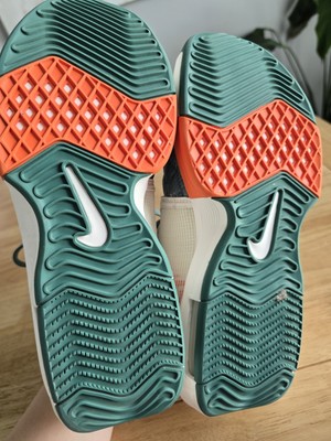 Nike LeBron Witness 8 VIII Basketball Shoes FB2239-101 Sail  display picture 1