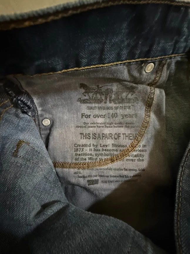 Levi's Selvedge Jeans Mens 38 Blue Denim Dark Straight Pocketed Selvage 38X29. - Image 4 of 4