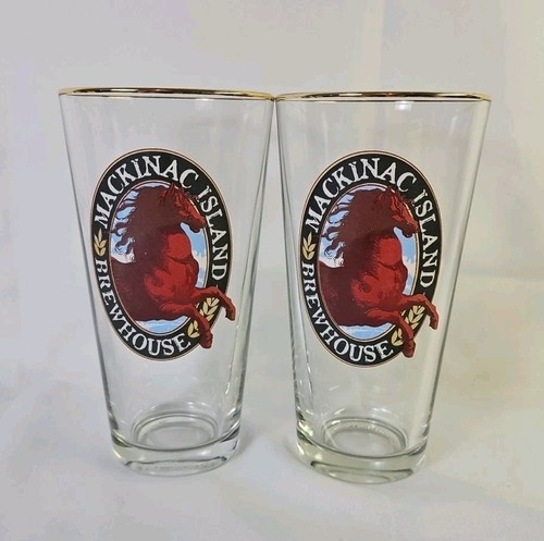 VTG Set Of 2 Mackinac Island Brewhouse Gold Rim Beer Glasses 18oz. Each EUC