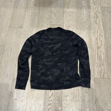 Lululemon Women s Size 12 Scuba Crew 365 Black Camo Pullover Sweatshirt