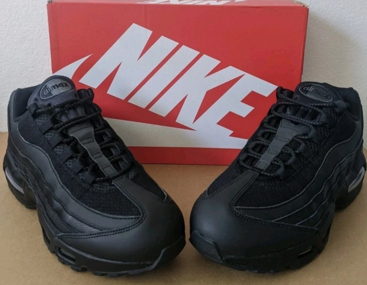 Preços baixos em Nike Air Max 95 Essential Triple Black | eBay