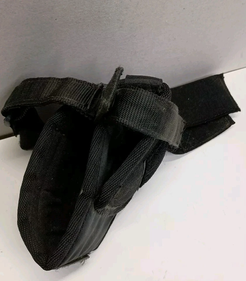 Uncle Mike’s Sidekick Ankle Holster Size 0 & Garter Complete - Image 2 of 4