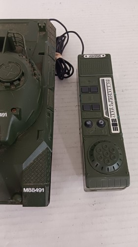 1983 ECHO COMMANDER'S TANK Wire Remote Control Road Power - For Parts FREE SHIP - Picture 8 of 8