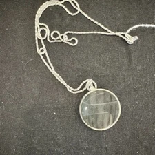 Hanging Magnifying Glass Necklace 5X Glass Lens Diameter 42m Silver