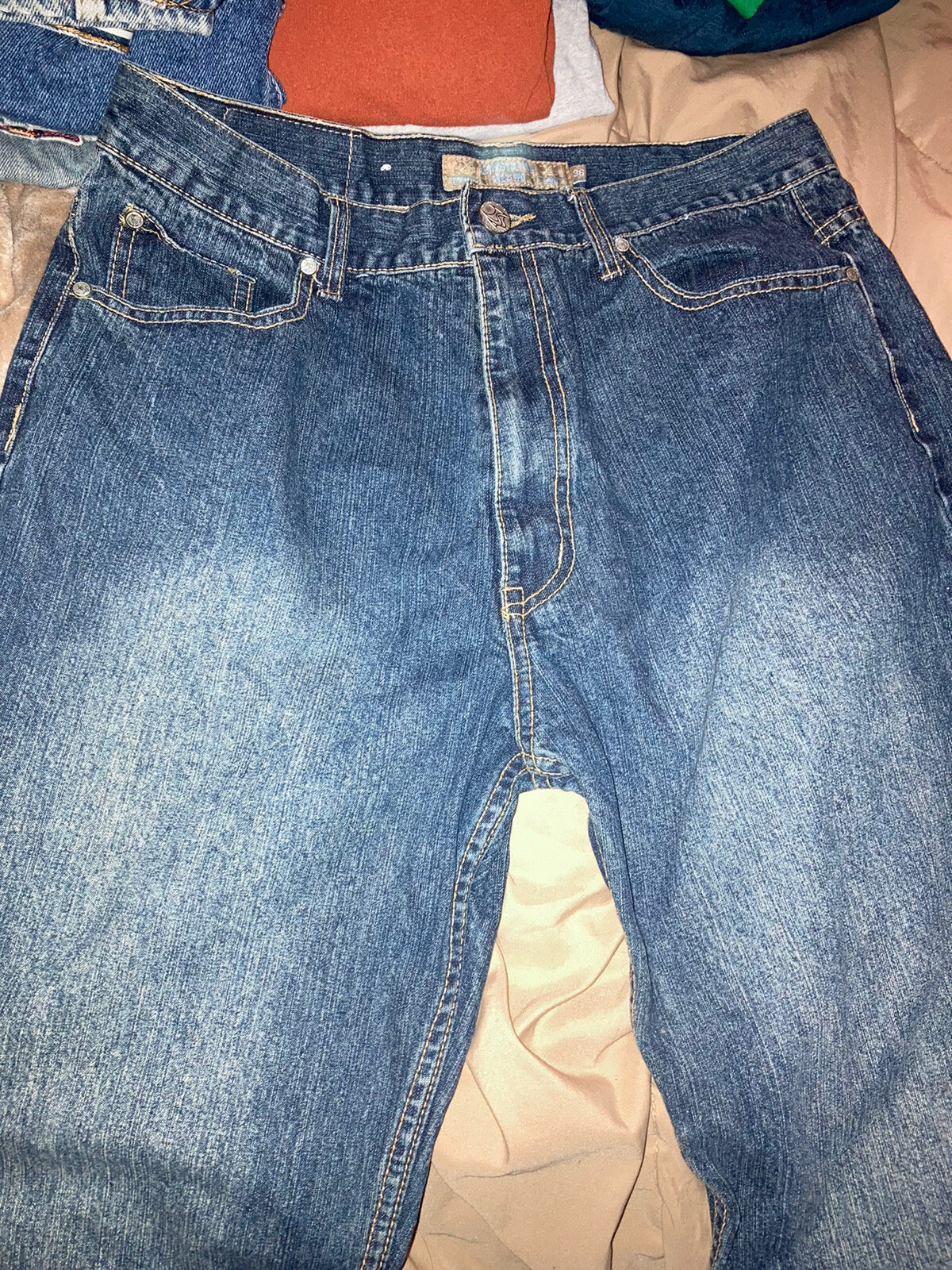 Picture 1 of 3