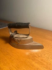 Antique Asbestos Sad Iron Patent May 22, 1900 Dover Mfg Co - FREE SHIPPING!