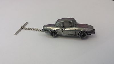 Triumph Stag Mk2 (top up) ref267 Pewter Effect 3D Car Tack Tie Pin With Chain