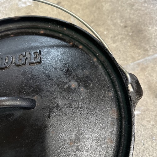 Lodge #12 CO Cast Iron Camp Dutch 3 footed Oven w/Lid USA Made Dutch Oven Pot - Picture 2 of 11