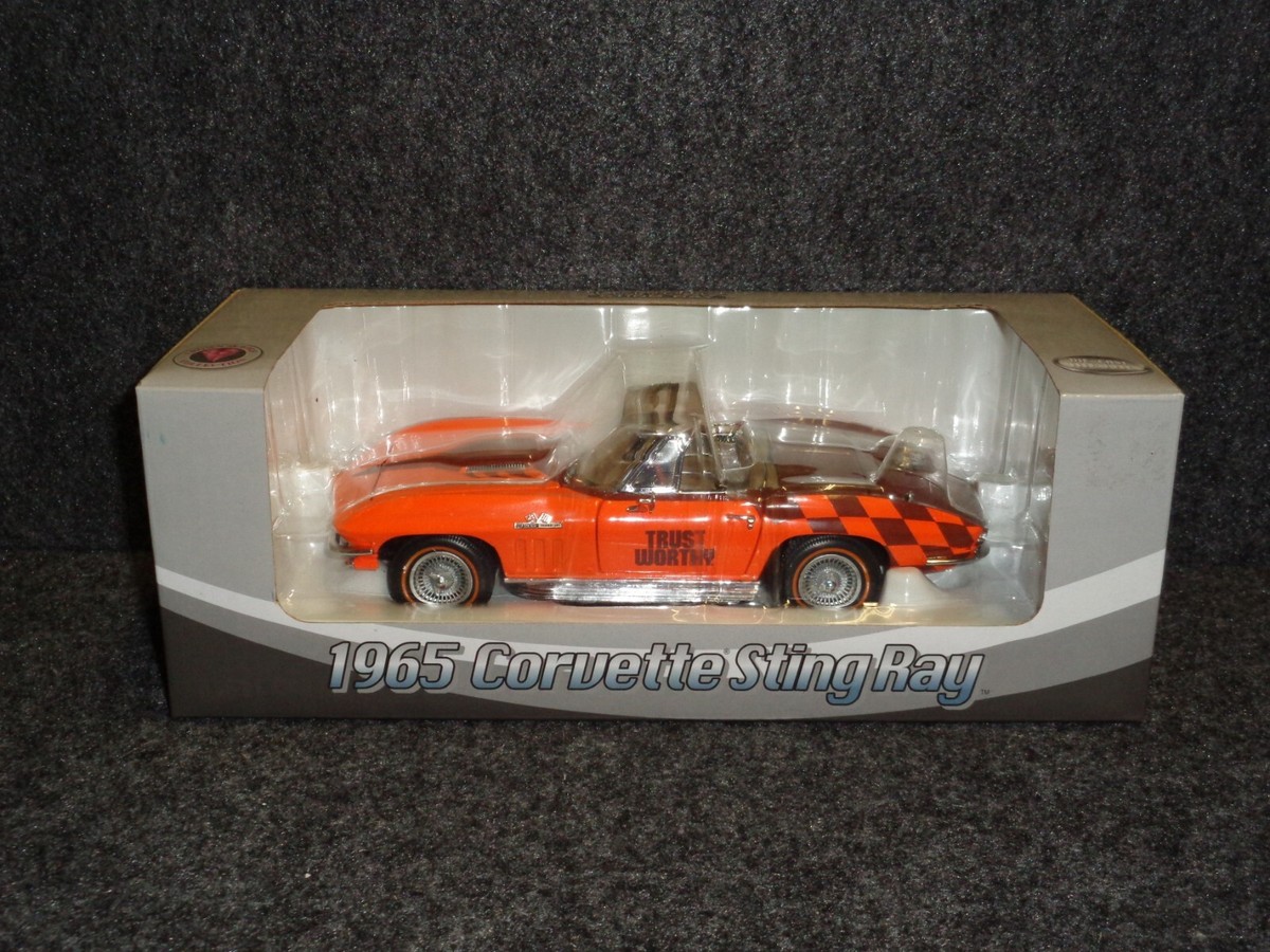 1965 CORVETTE STINGRAY ROADSSTER CONV, CROWN PREMIUMS 1:24th