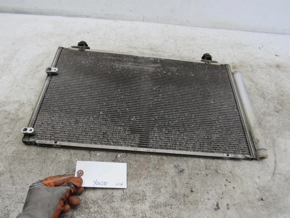 2004 2009 Toyota Prius hybrid ac air condition condenser assembly OEM - Imagem 2 de 4