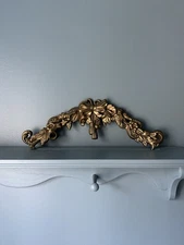 Burwood Products Gold Swag Ribbon Wreath Wall Plaque 15”