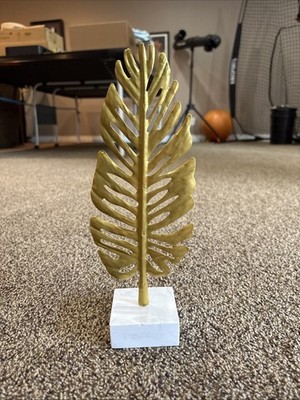 Gold Feather Decoration