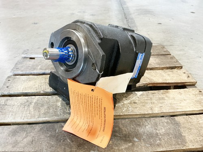 #ad New Oilgear PVWJ 034 A1UV RSAY P 1NNNN Piston Gear Pump $1999.95