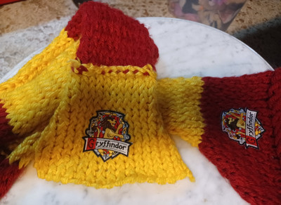 Gryffindor Harry Potter Long Winter Scarf Red Yellow About 72'' x 10''