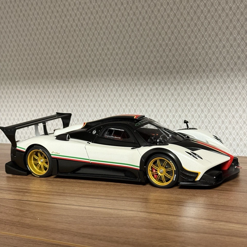 Autoart Pagani Zonda R - Image 3 of 4