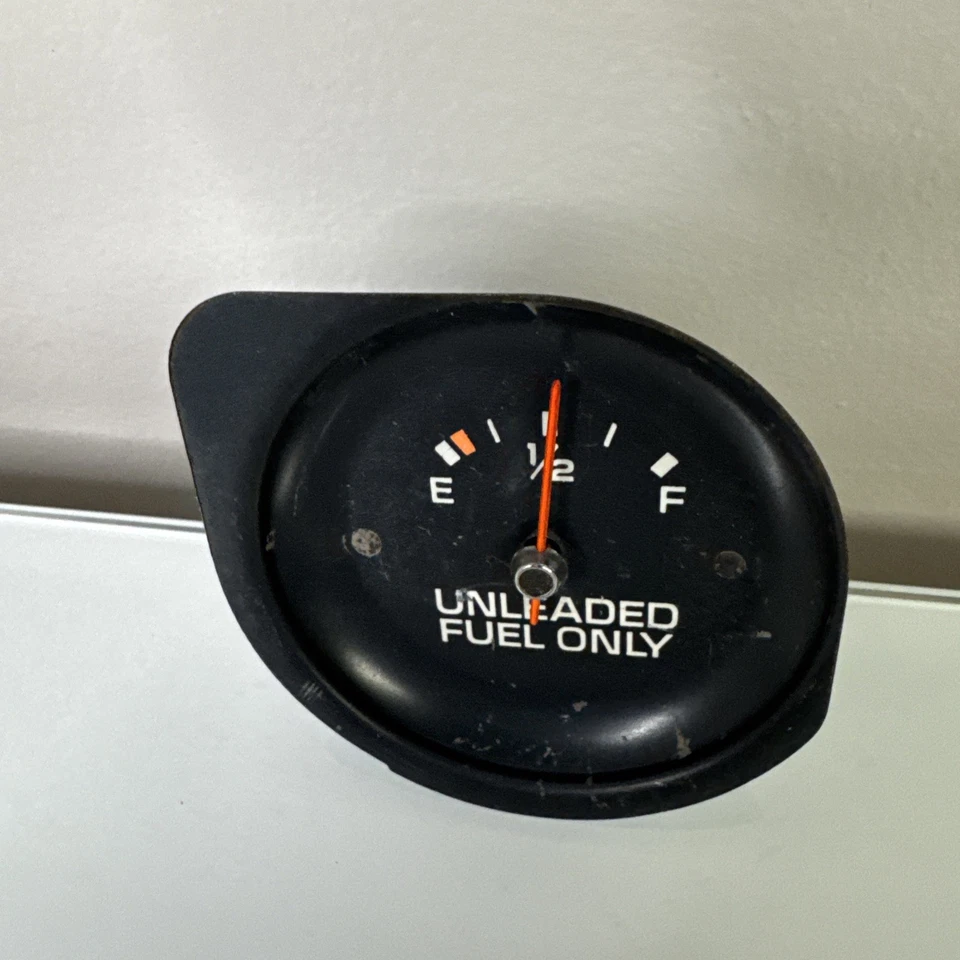 6432370 OEM 1977 Chevrolet Corvette C3 medidor de combustible probado de fábrica de colección Foto 4 de 4