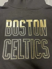 Boston Celtics Pro Standard Hoodie - Size Medium 
