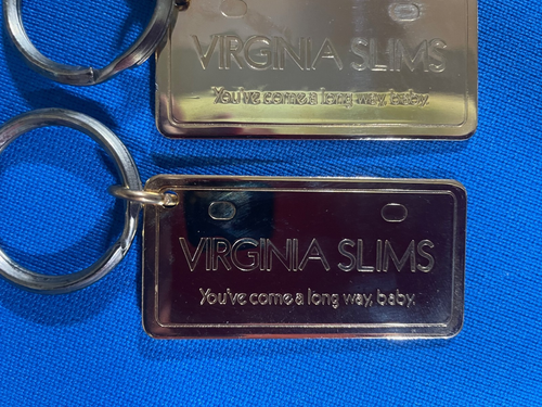 2 Vintage Virginia Slims "You've Come A Long Way, Baby" Solid Brass Keychains - 第 1/5 張圖片