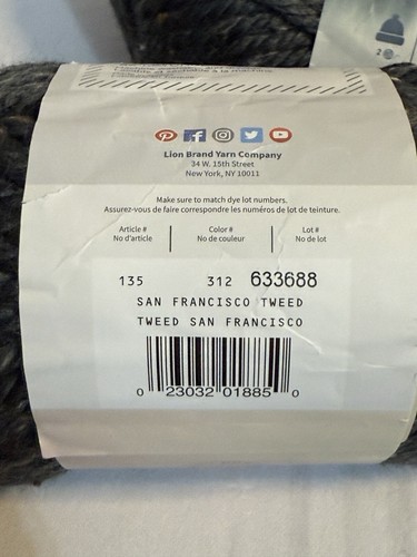 2 Skeins Lion Brand Hometown USA Yarn - San Francisco Tweed 135-312 Bulky - Picture 4 of 4