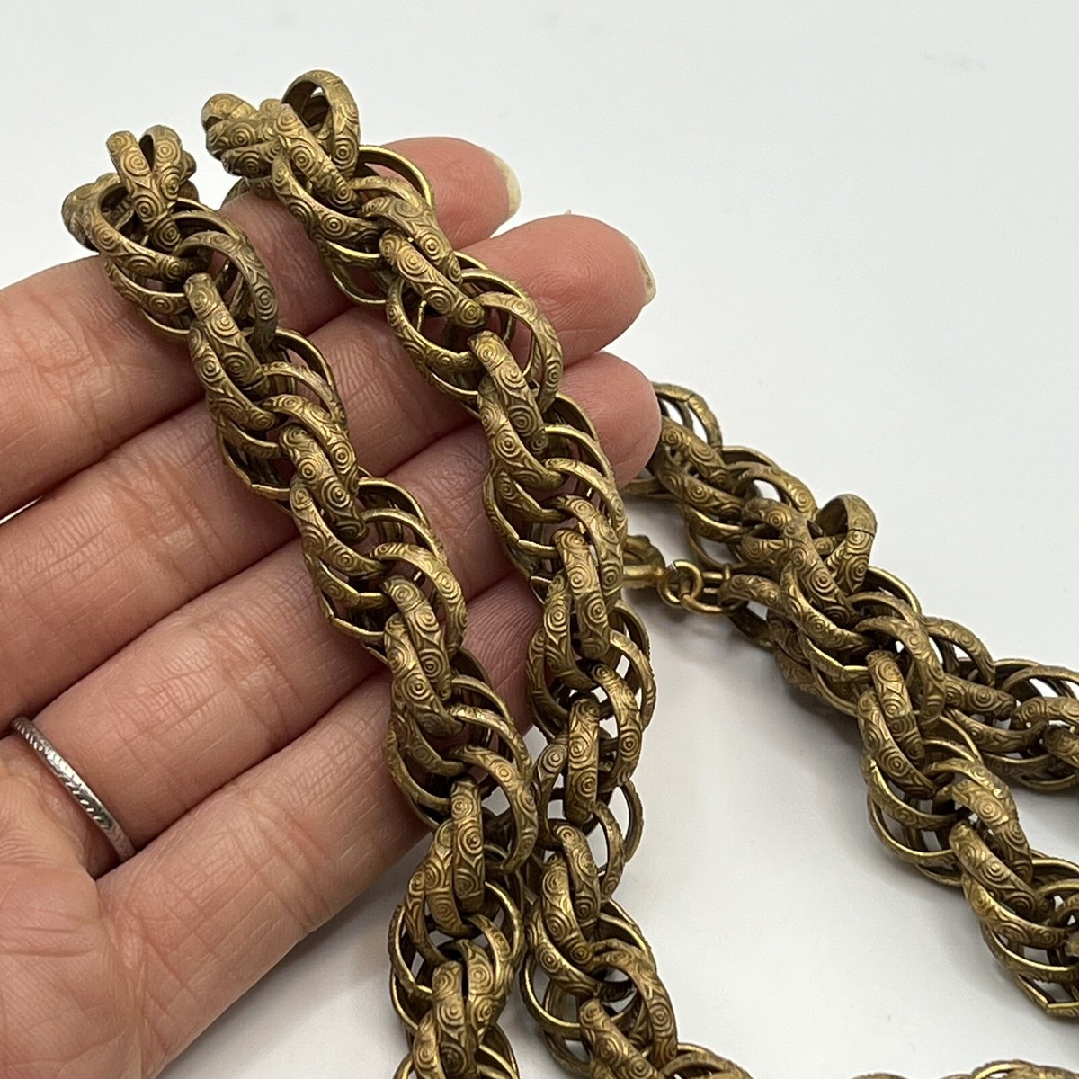 【ヴィンテージ】MIRIAM HASKELL ゴールドチェーン　ネックレス Vintage Miriam Haskell Necklace Gold Tone Etched Link Chunky